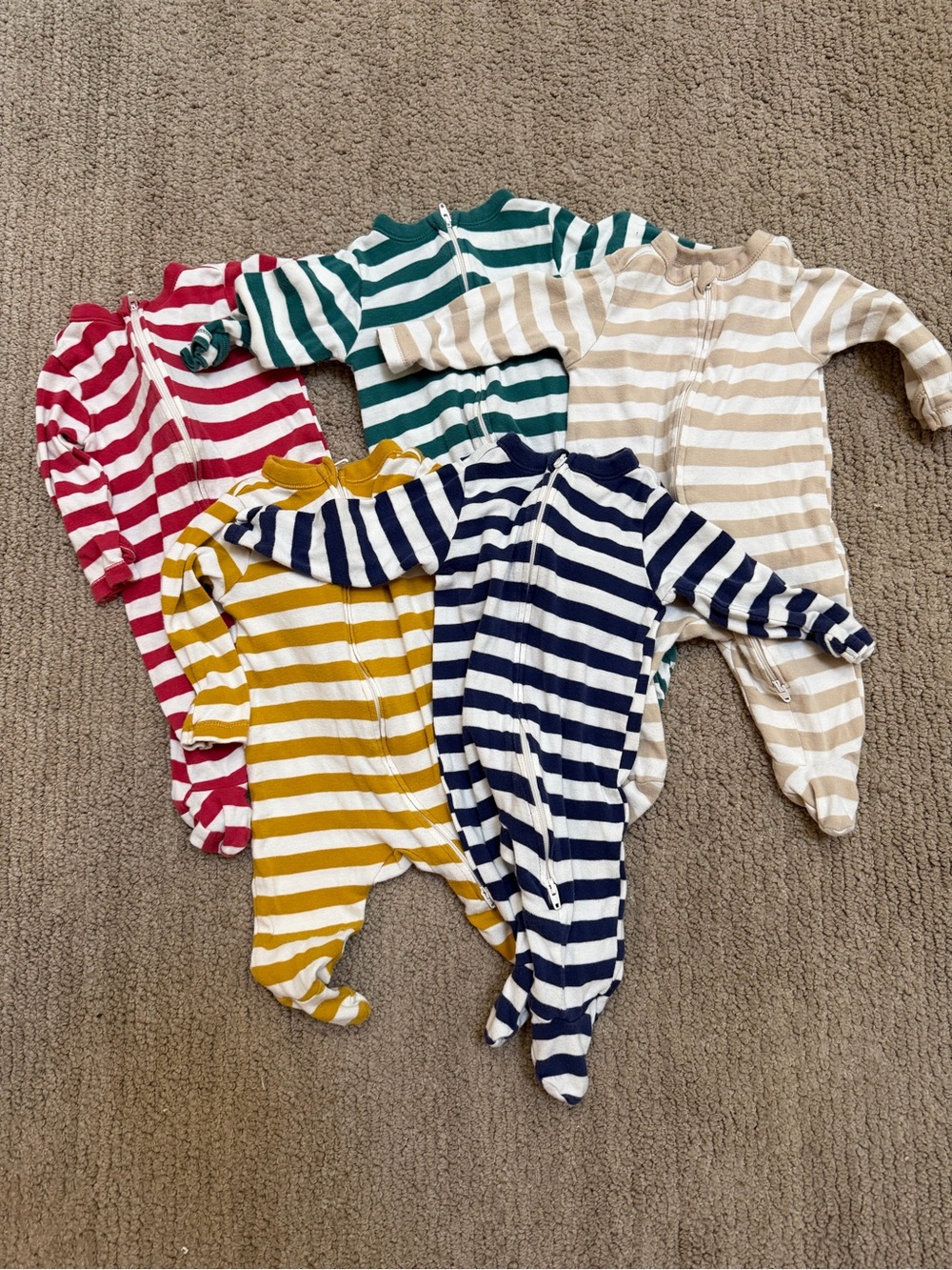 Bundle of 5 rugby stripe Old Navy infant footie pajamas / onesies 0-3 months